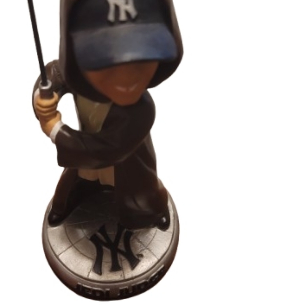 RARE Aaron Judge Jedi Bobblehead ⚾ Star Wars Yankees SGA Collectible - Picture 7 of 7